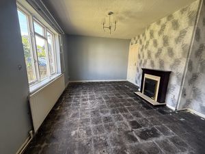 Lounge- click for photo gallery